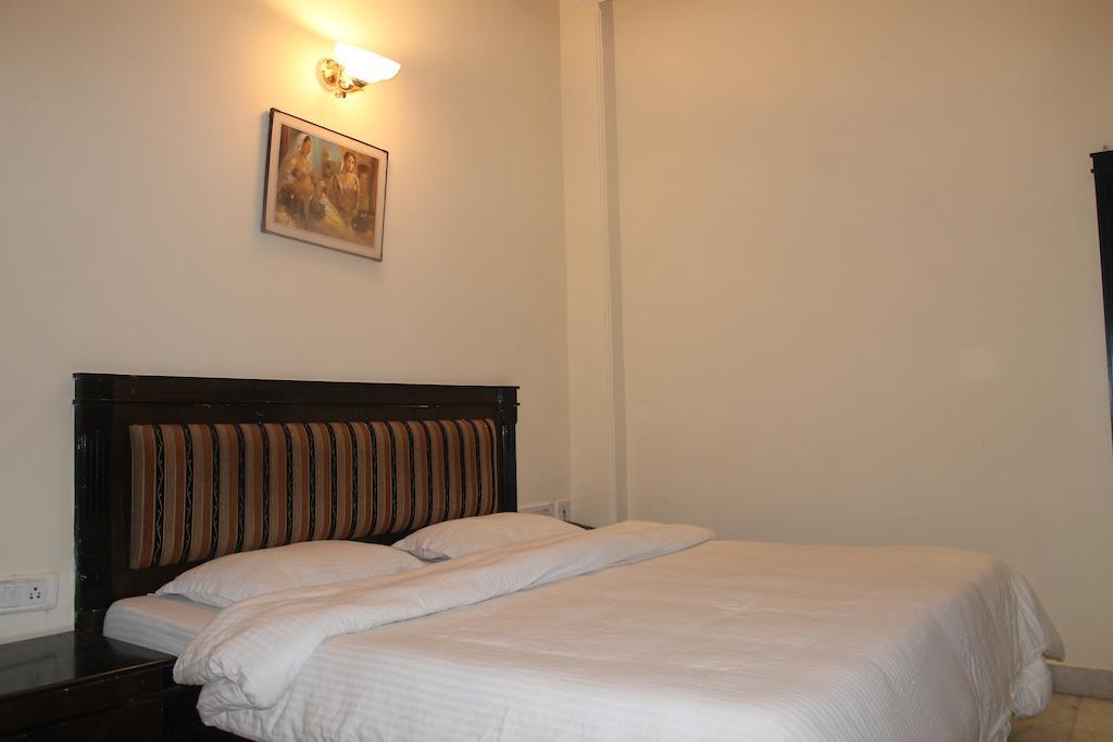 Hotel O Grand Central Delhi Kültér fotó