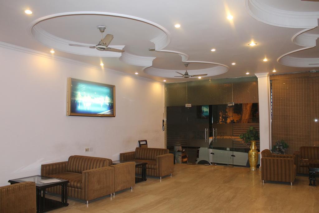 Hotel O Grand Central Delhi Kültér fotó