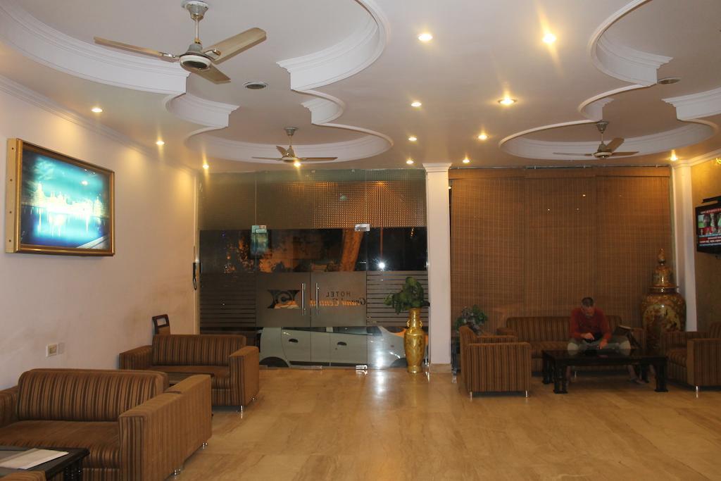 Hotel O Grand Central Delhi Kültér fotó